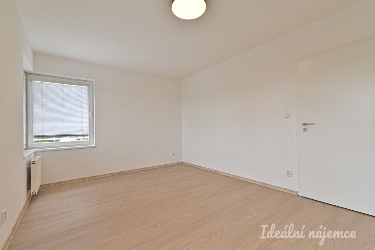2+kk, Kobylnická, Brno, 34 m² - 2