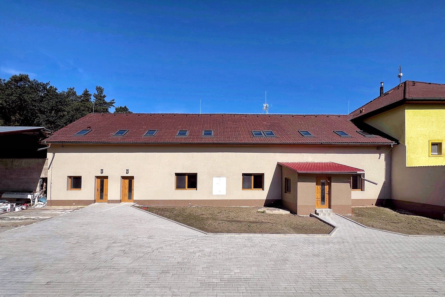 Byt 2+kk · 65 m² · Jirny - Nové Jirny, okres Praha-východ, Středočeský kraj - 3