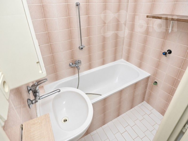 Byt 2+kk · 43 m² · Tatarkova 729, Praha Háje - 4