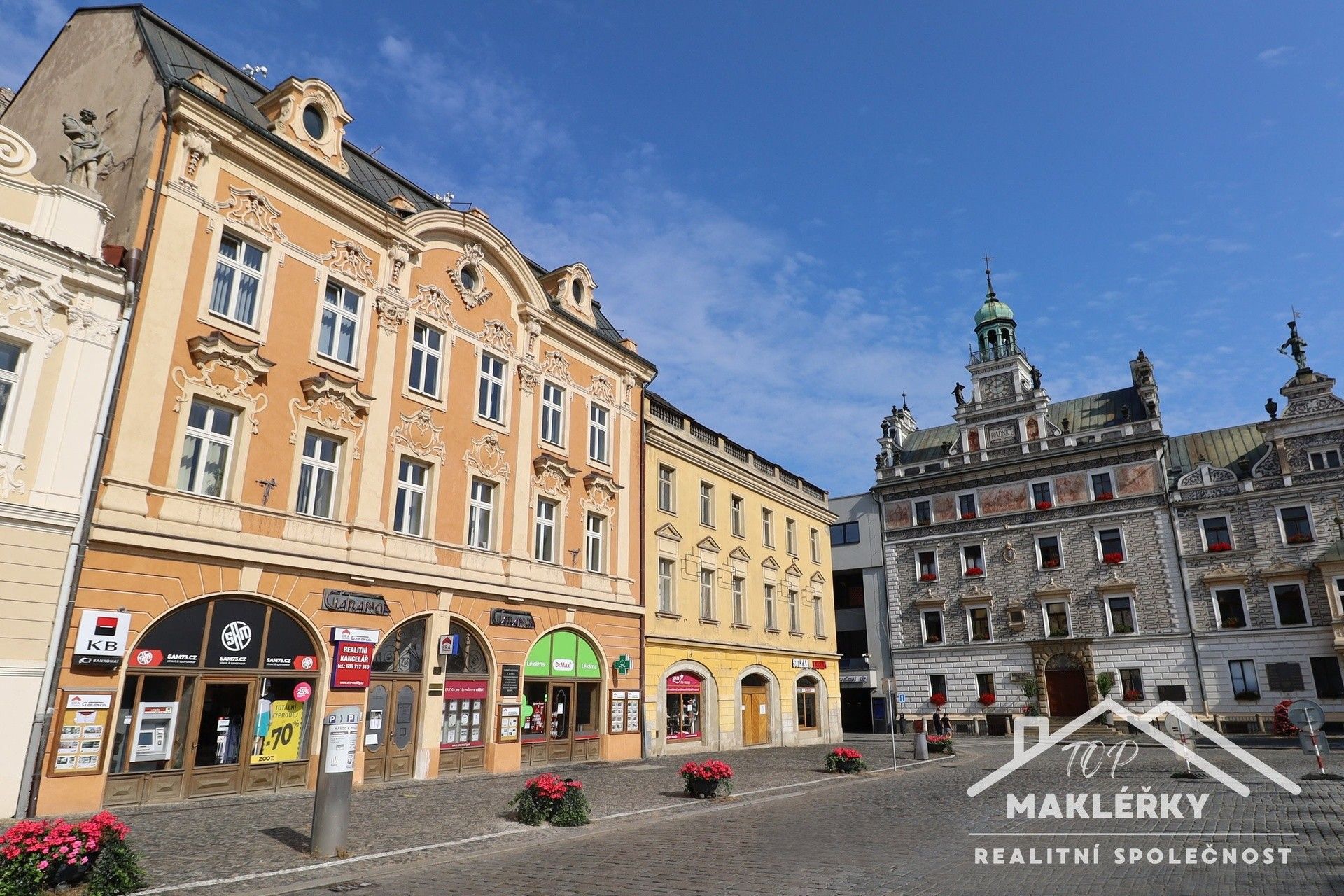 Pronájem kancelář - Karlovo náměstí, Kolín, 132 m²