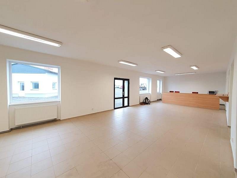 Pronájem obchodní prostory - Tovačov - Tovačov I-Město, okres Přerov, Olomoucký kraj, 237 m² - 2