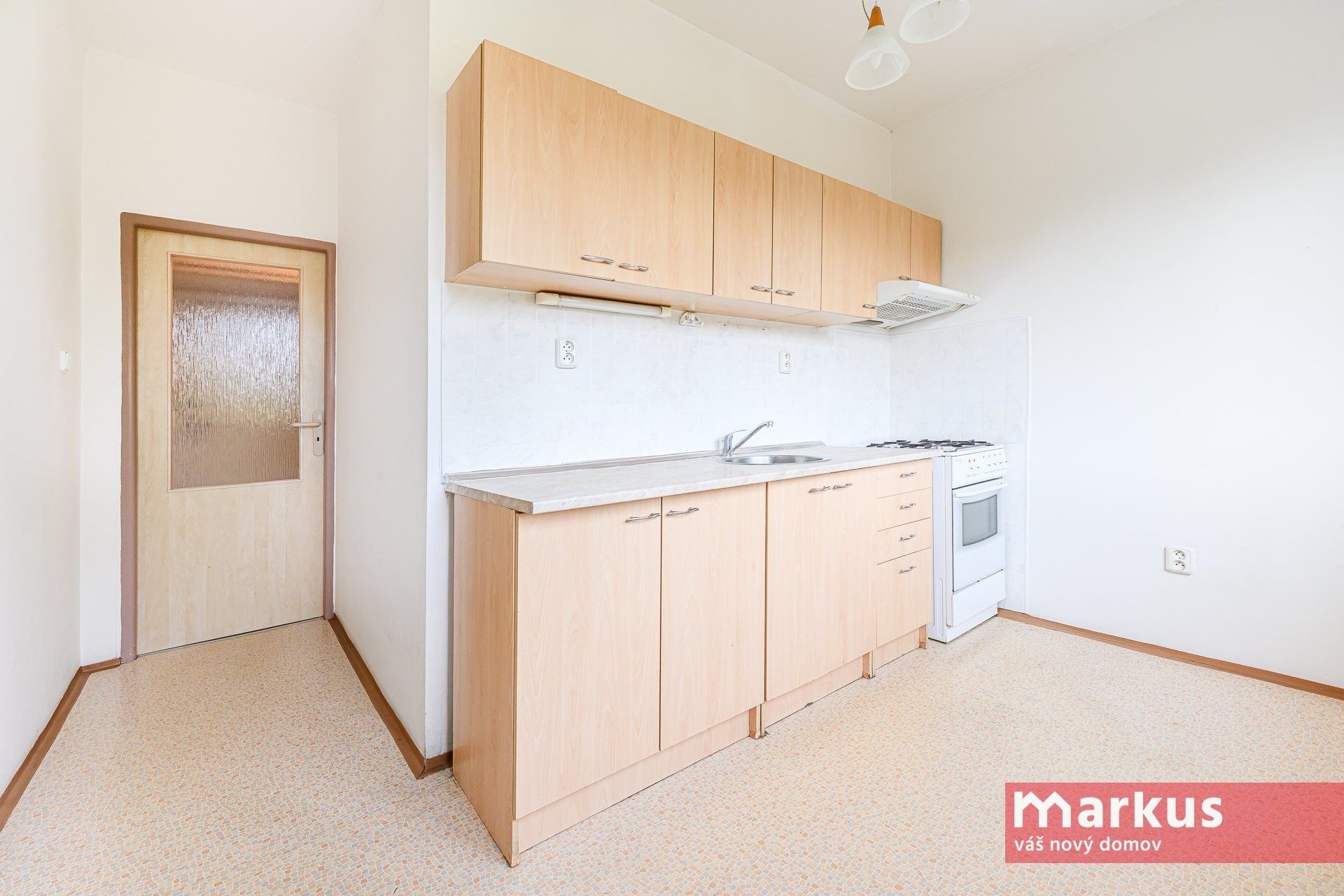 2+1, Počernická, Praha, 53 m² - 1