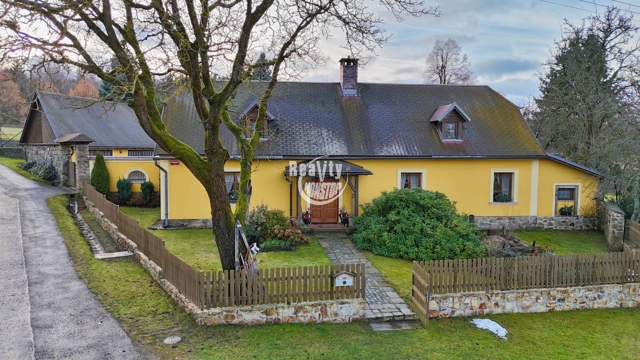 Rodinné domy, Smrčná, 190 m² - 1