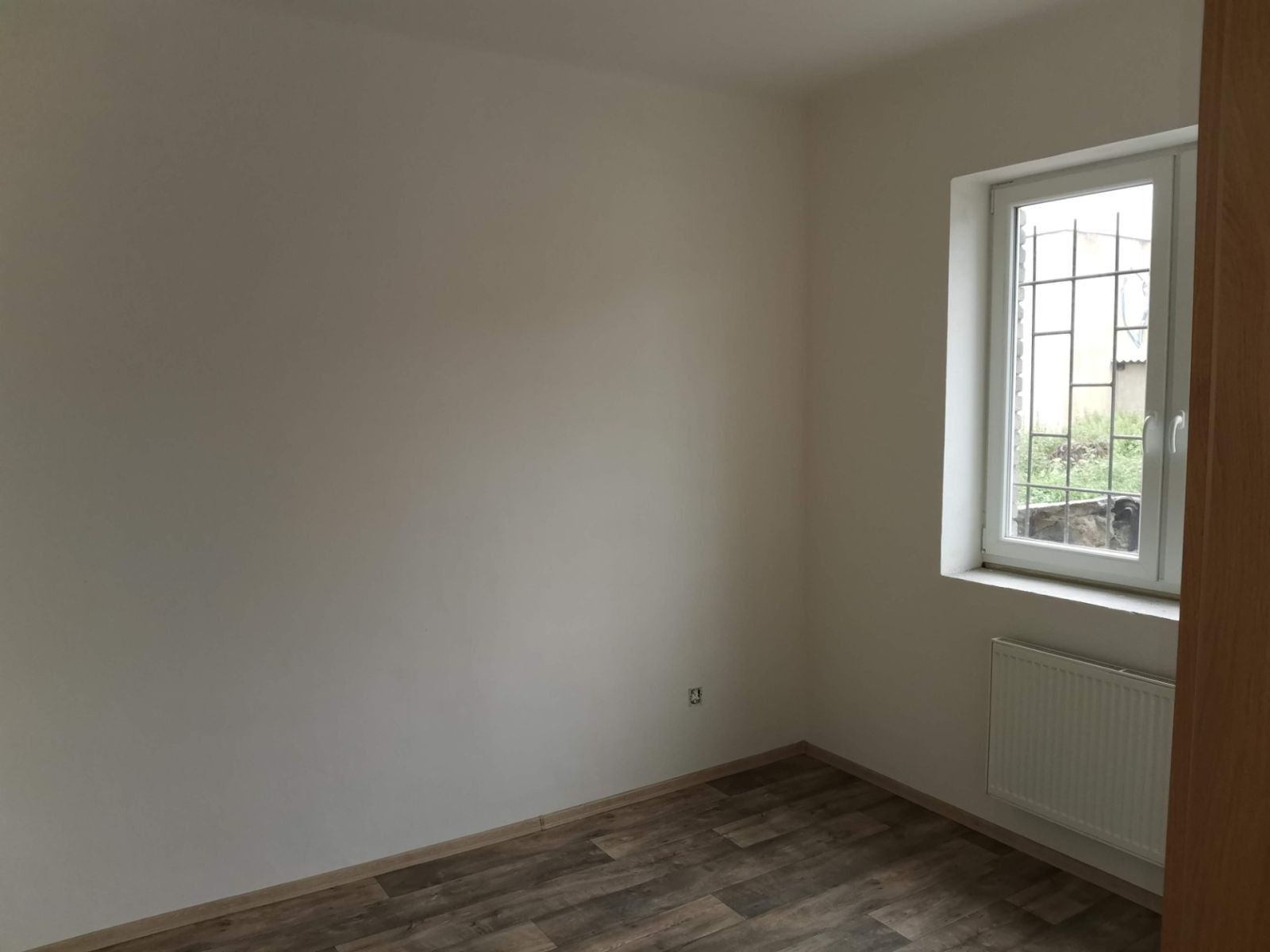 Obchodní prostory, Brožíkova, Beroun - Beroun, Středočeský kraj, 11 m² - 2