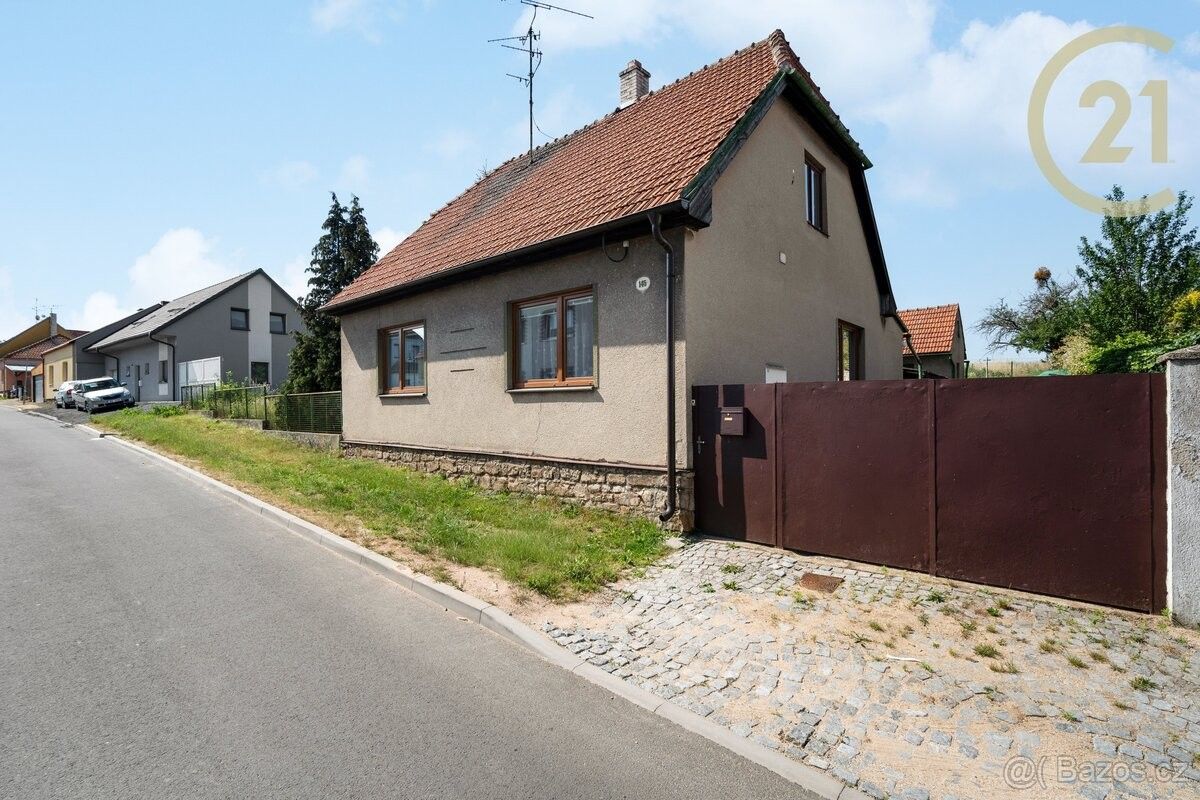 Rodinné domy, Zastávka u Brna, 664 84 - 1