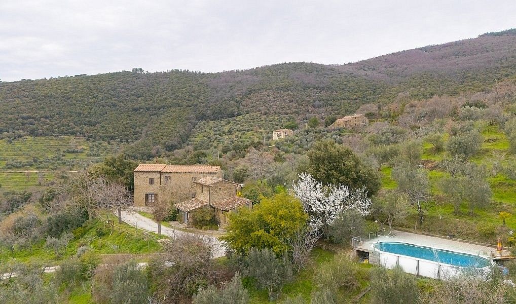 Rodinné domy, Cortona, Toskánsko, Itálie, 219 m² - 1