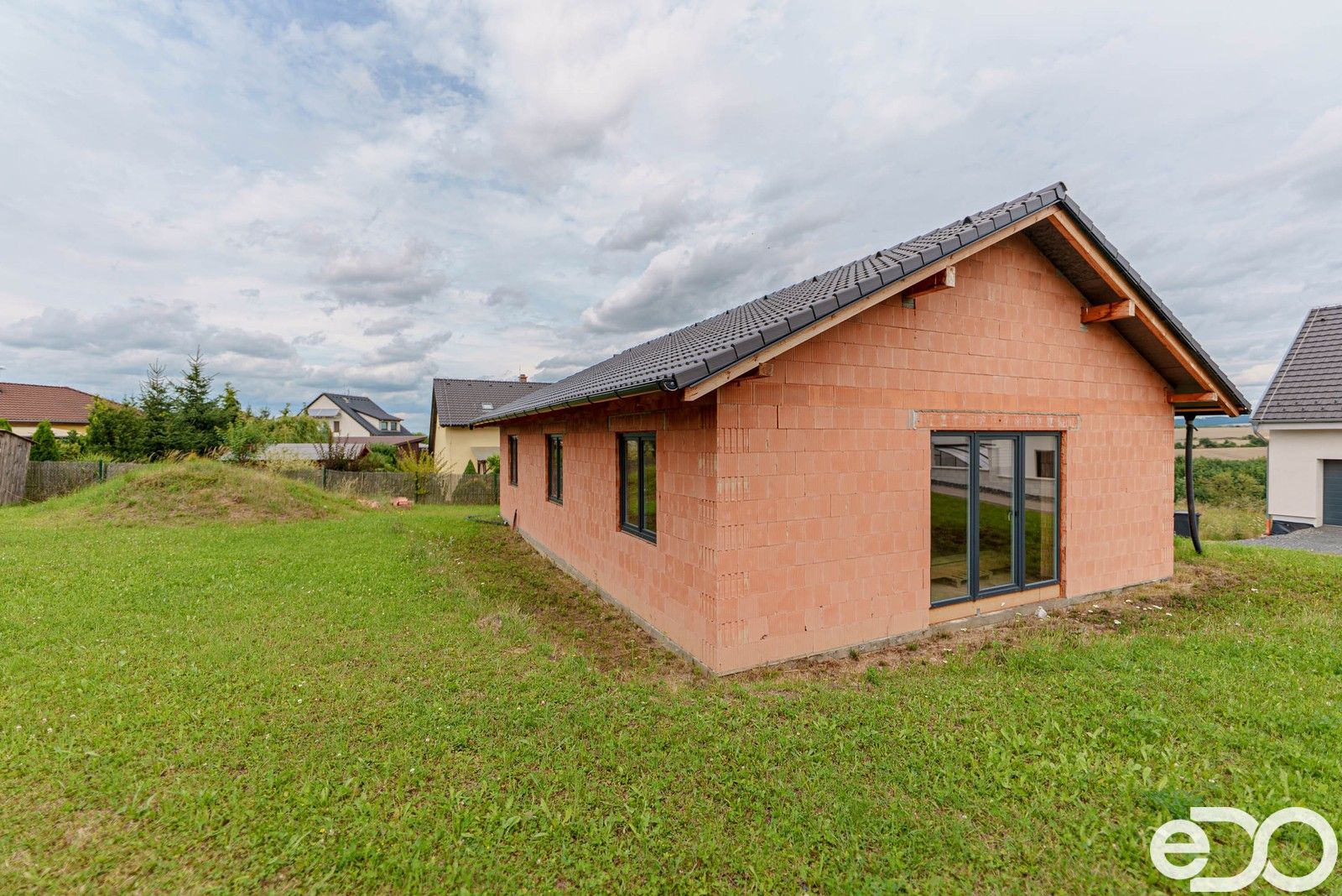 Prodej rodinný dům - Žleby, 102 m²