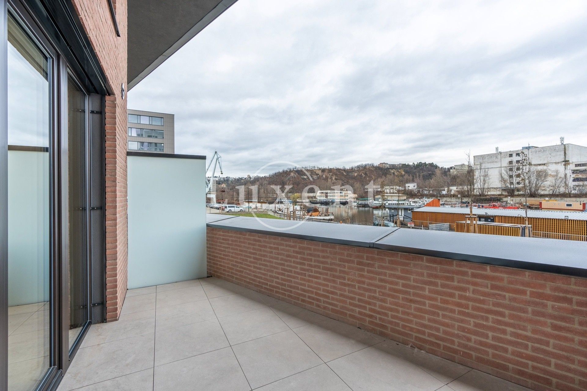 Pronájem byt 2+kk - Jankovcova, Praha, 73 m²