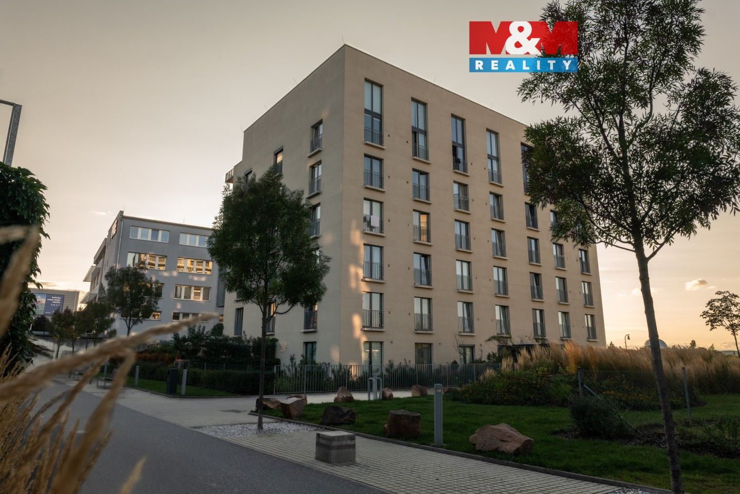 3+kk, Novovysočanská, Praha, 67 m²