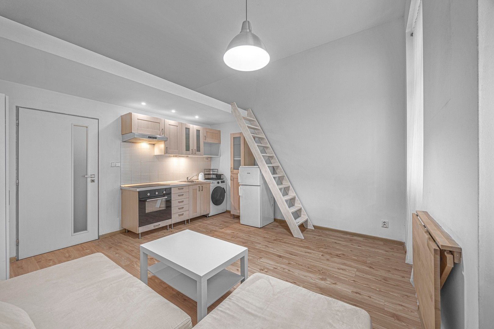 1+kk, Na Maninách, Praha - Holešovice, 31 m² - 1