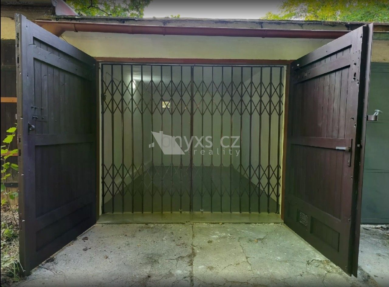Garáže, Na Korábě, Praha, 18 m² - 2