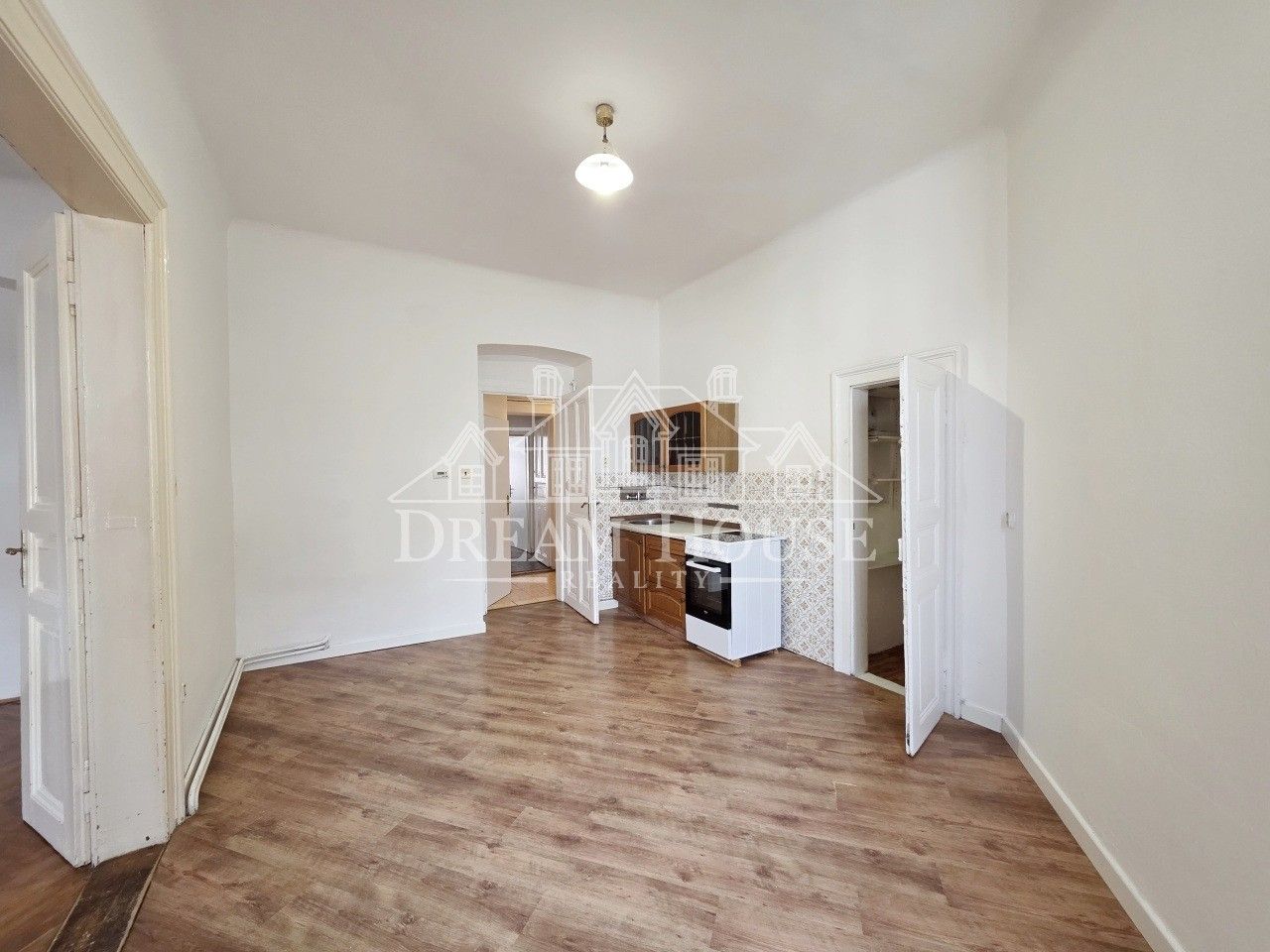 3+1, Lumírova, Praha, 81 m² - 1