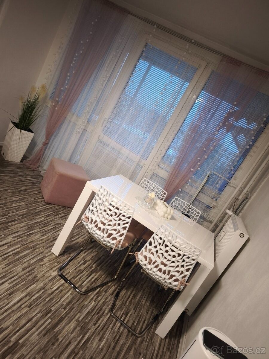 Byty, Jindřichův Hradec, 377 01