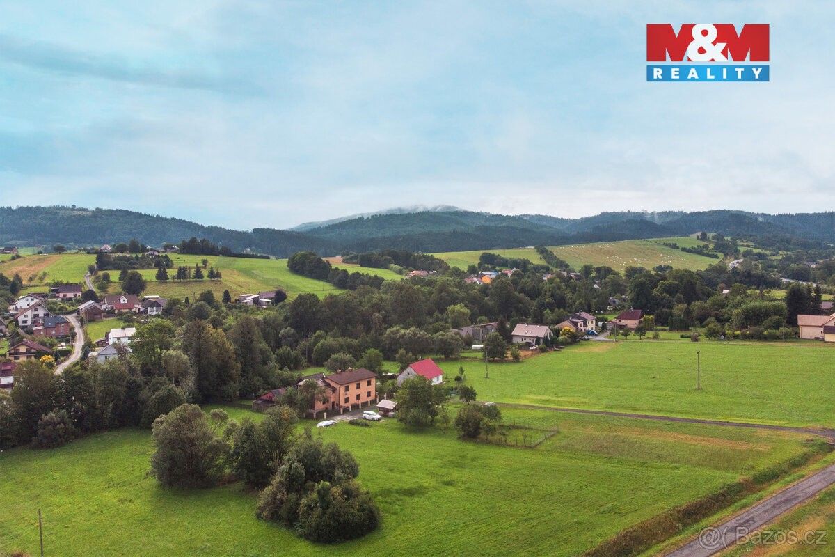 Prodej pozemek pro bydlení - Hrčava, 739 98