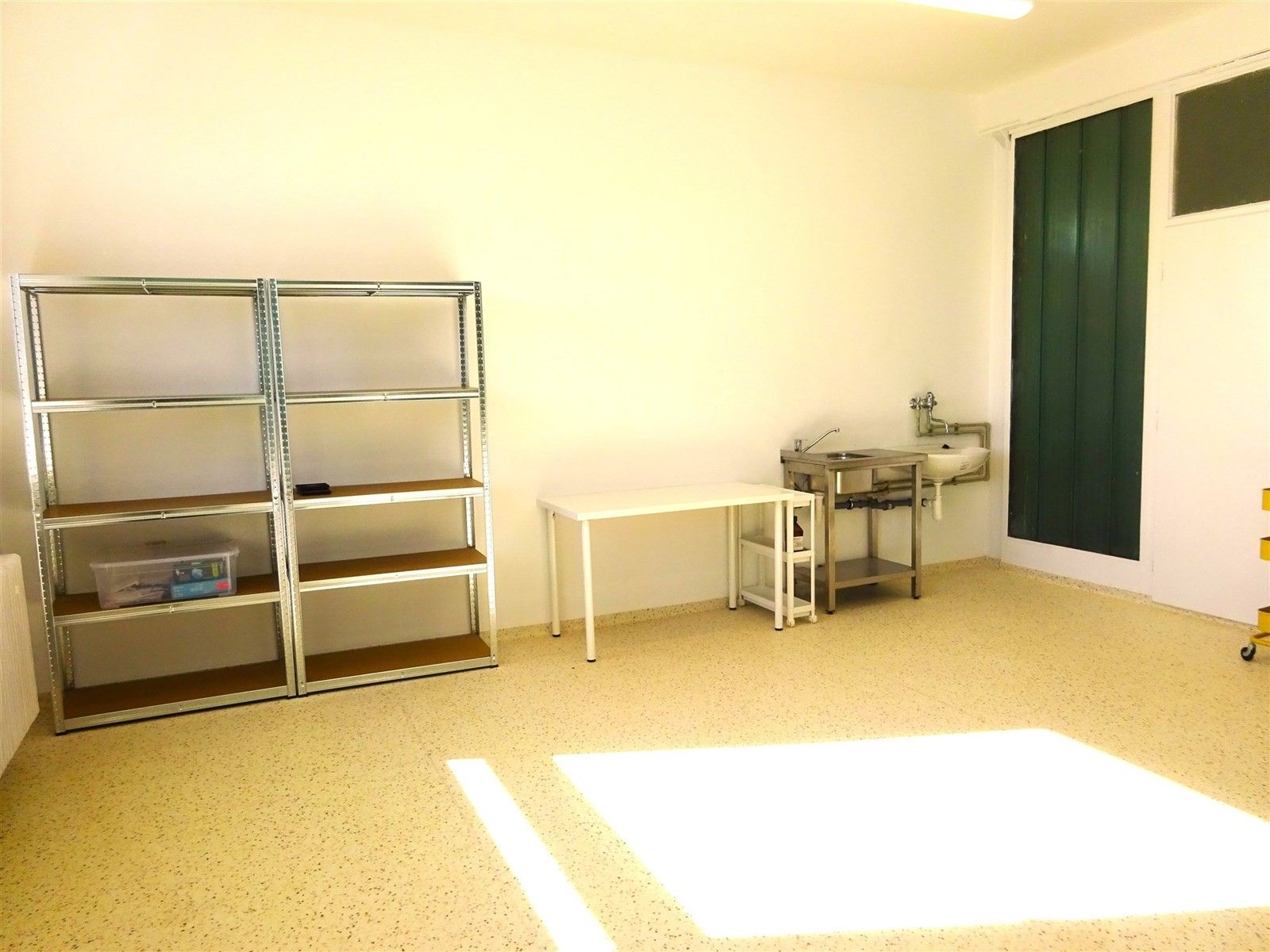 Kanceláře, Nábřeží , Zlín, 27 m² - 1
