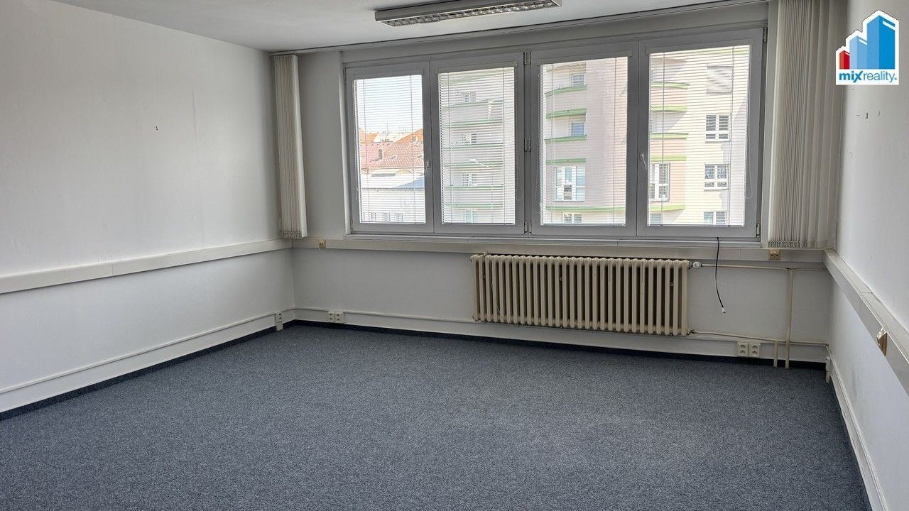 Kanceláře, Buková, Plzeň, 27 m² - 2