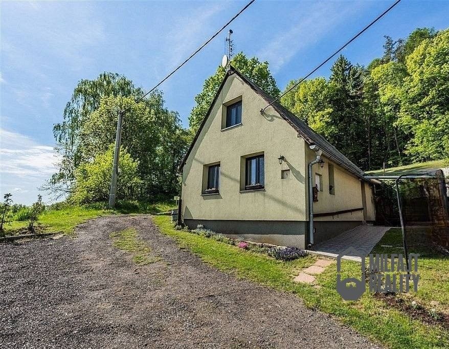 Rodinné domy, Rovensko pod Troskami, 512 63