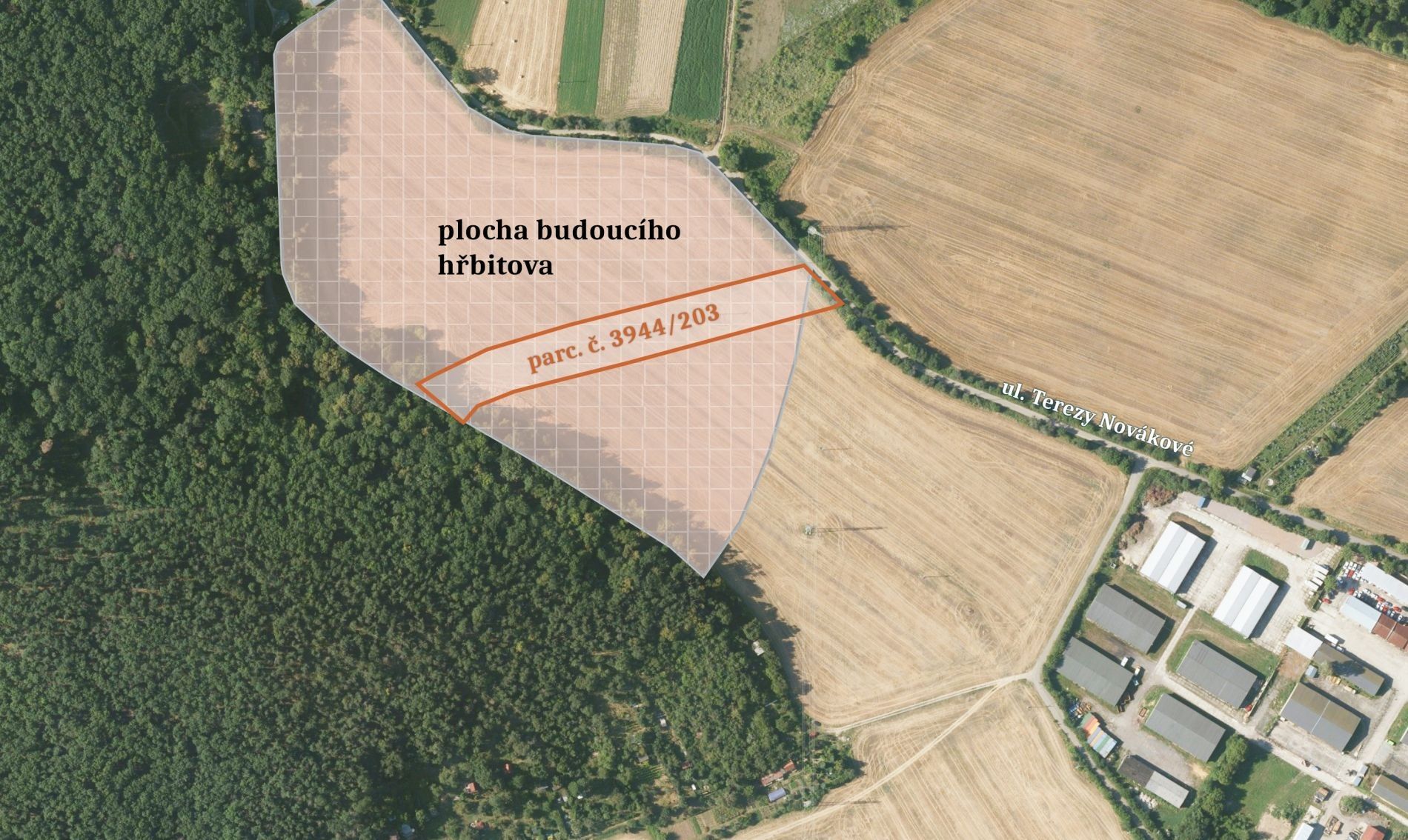 Komerční pozemek, 3 700 m²