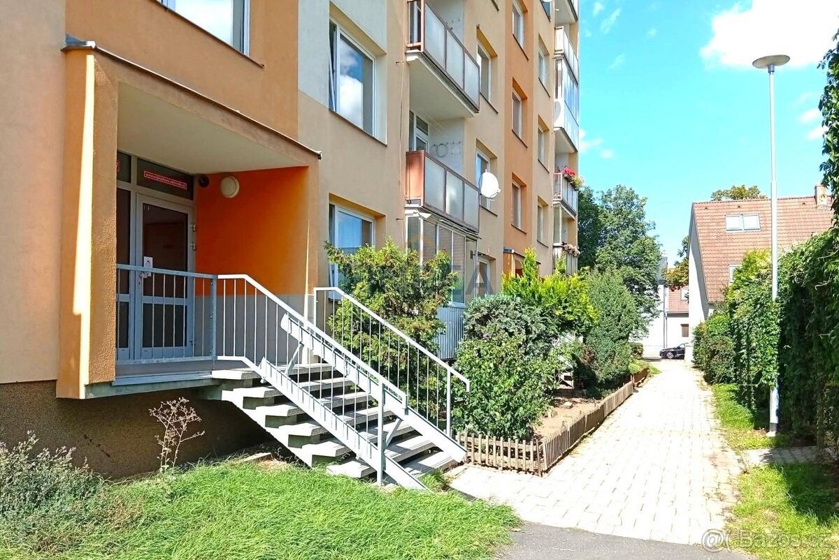 Byty, Chomutov, 430 03