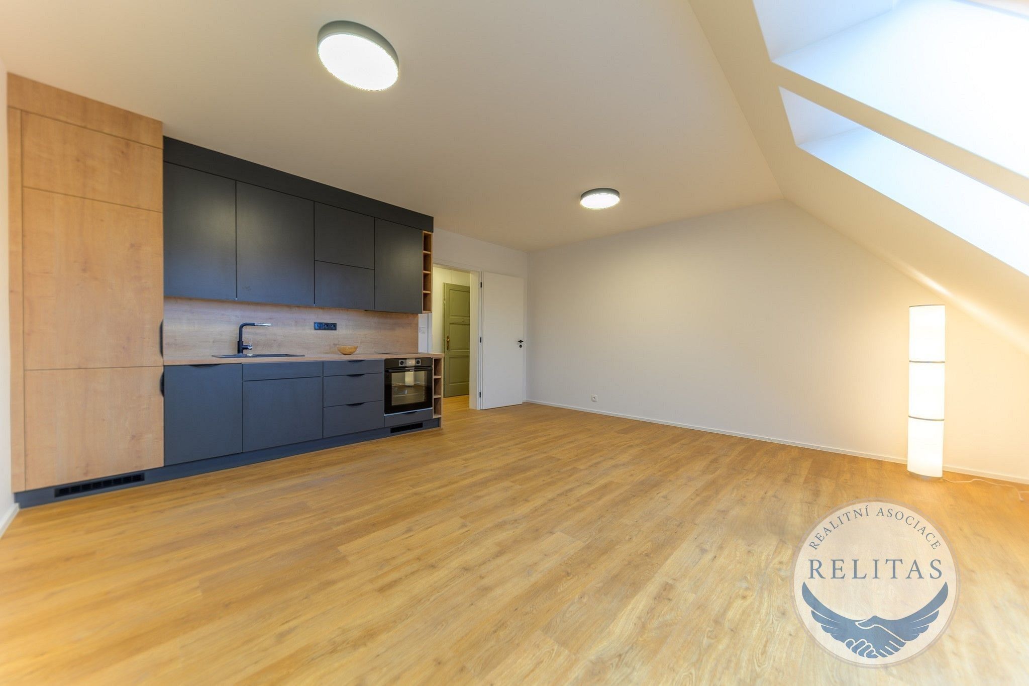 1+kk, Světova, Praha, 36 m²