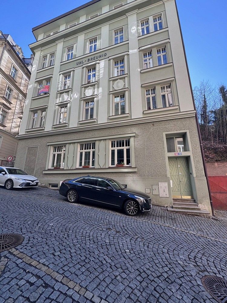 Obchodní prostory, Karlovy Vary, Karlovarský kraj, 71 m² - 1