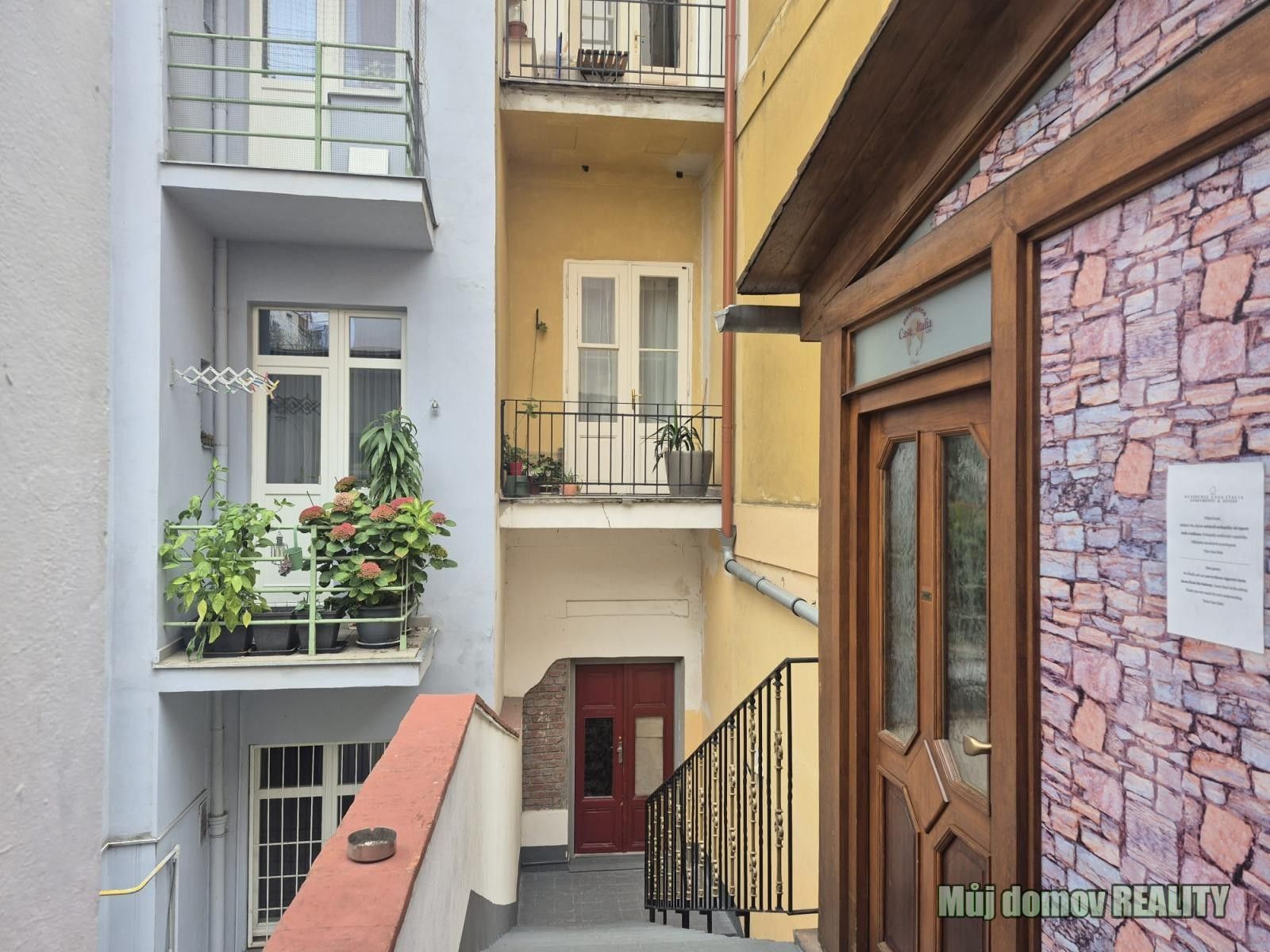 1+kk, Křižíkova, Praha, 15 m² - 1
