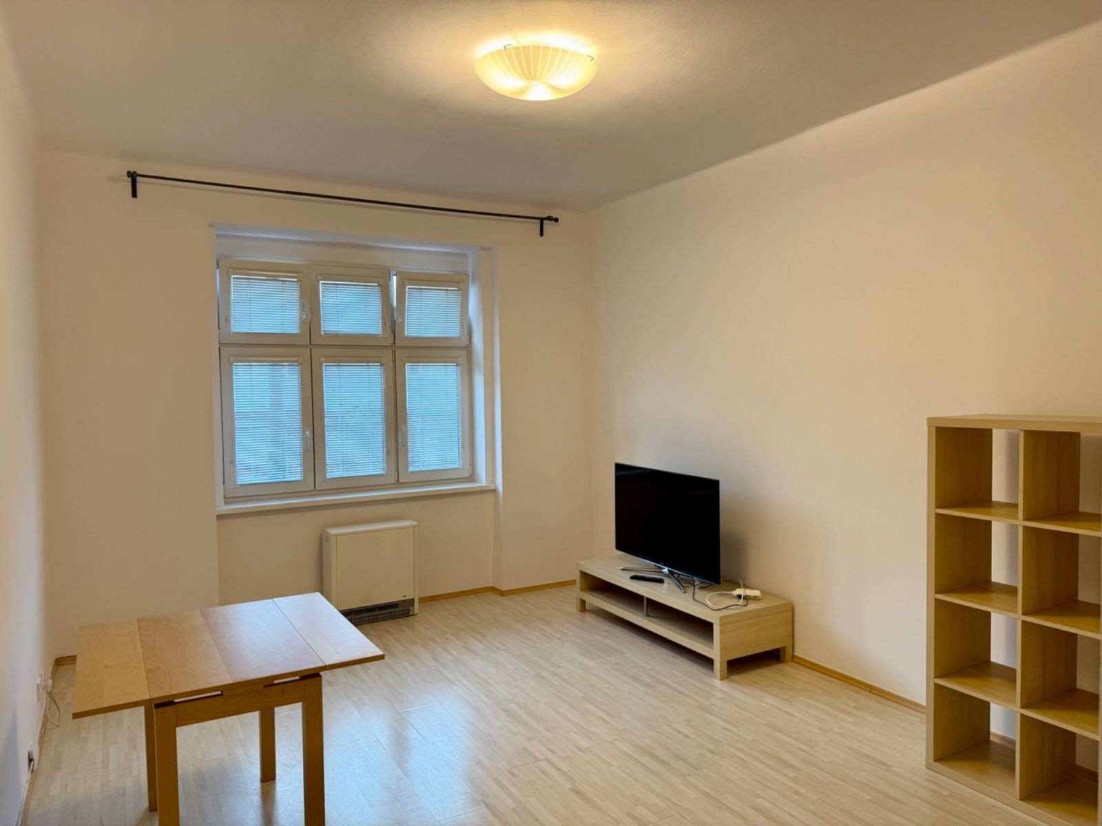 2+kk, Na Veselí, Praha - Nusle, 54 m²