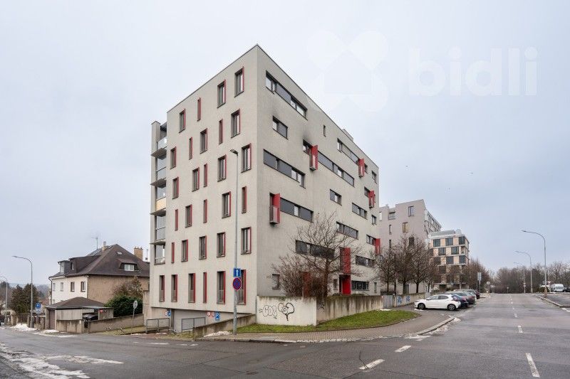 1+kk, K sídlišti, Praha, 38 m²
