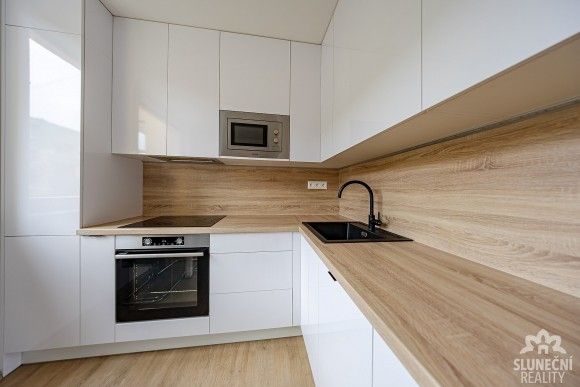 Byty, Kroměříž, 767 01