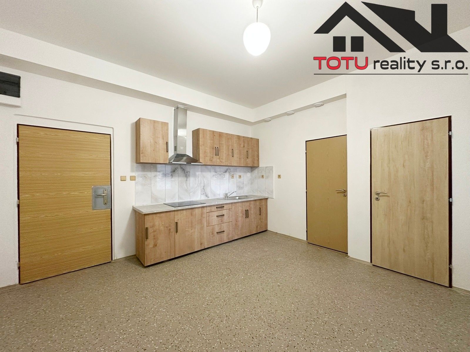 Pronájem byt 2+1 - Husova, Jaroměř, 65 m²