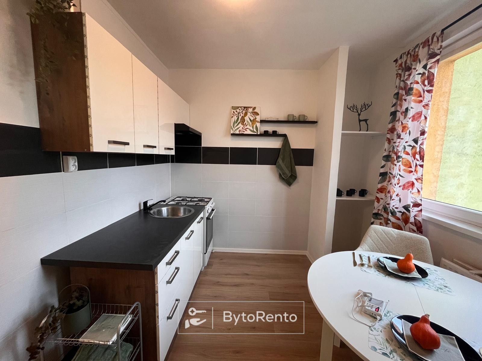 4+1, U Tesly, Havířov, 82 m²