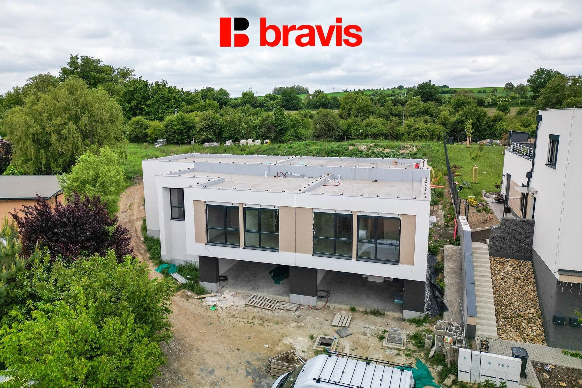 Rodinné domy, Holubice, 197 m²