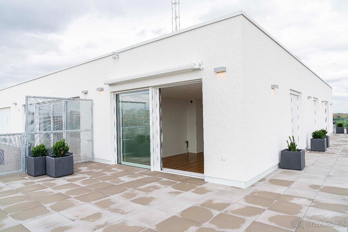 Prodej byt - Znojmo, 669 02