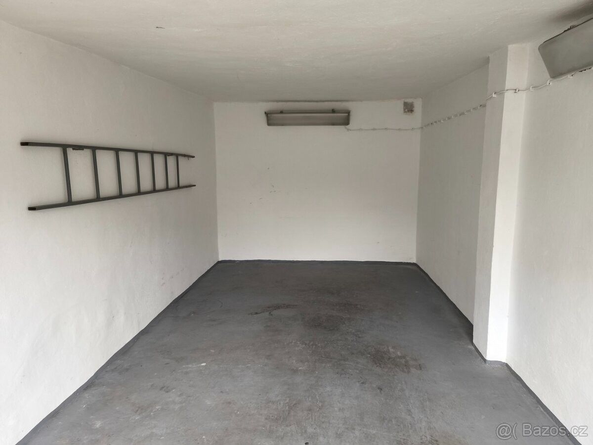 Pronájem garáž - Ostrava, 710 00