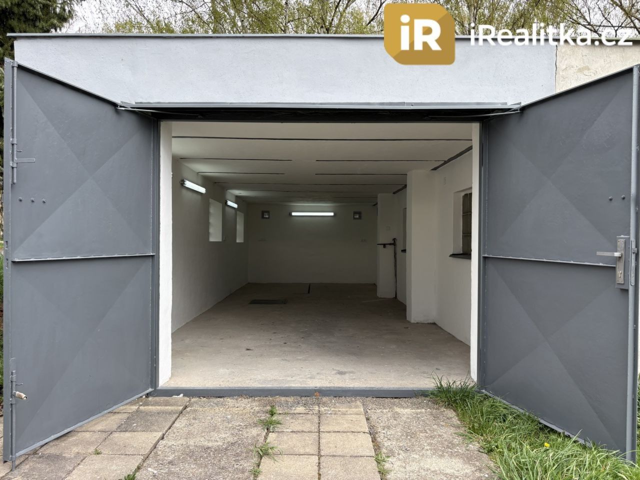 Garáž · 36 m² · 1. máje, Mohelnice - 4