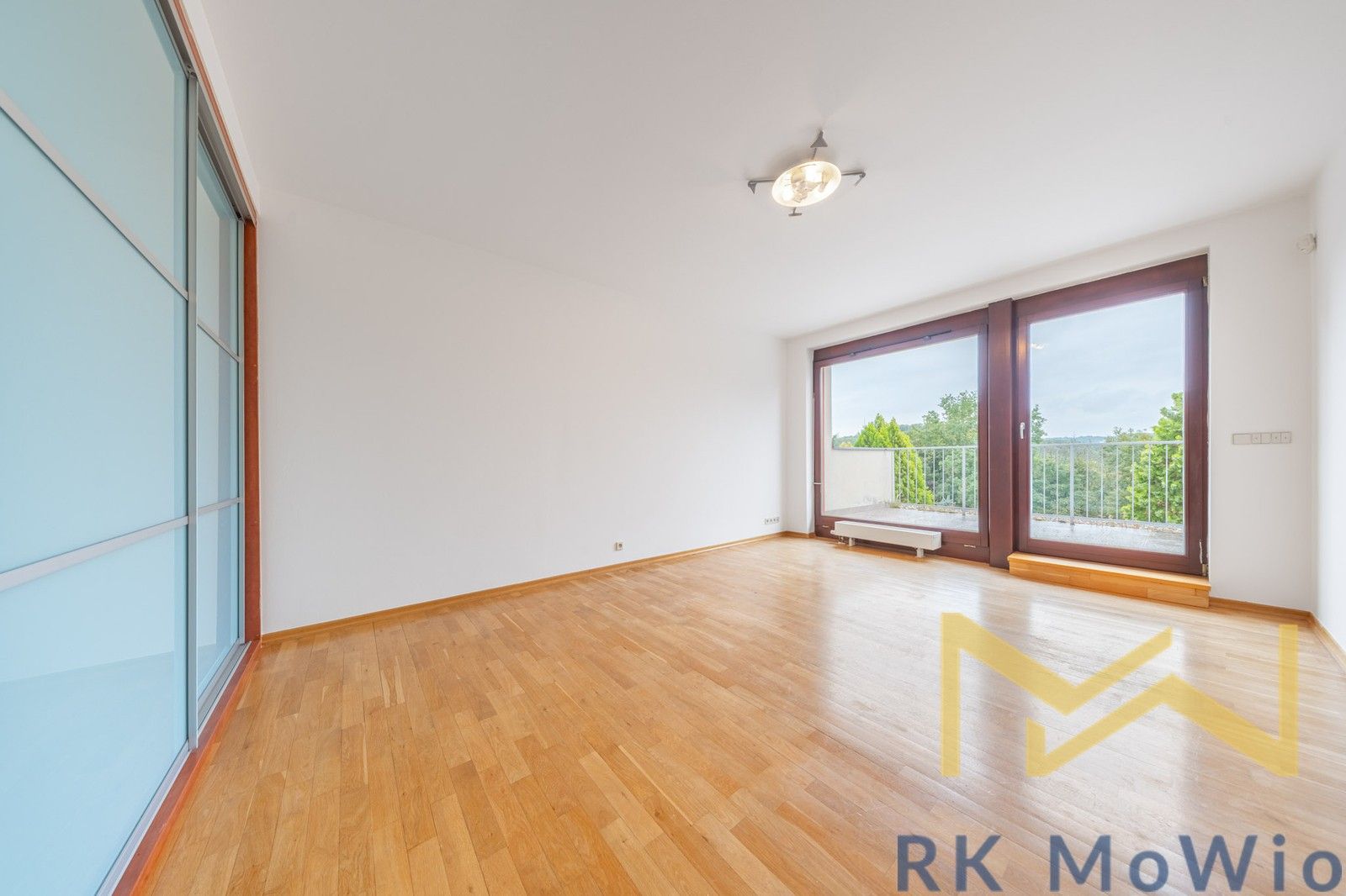 Vila · 360 m² · Nebušická, Praha - 4