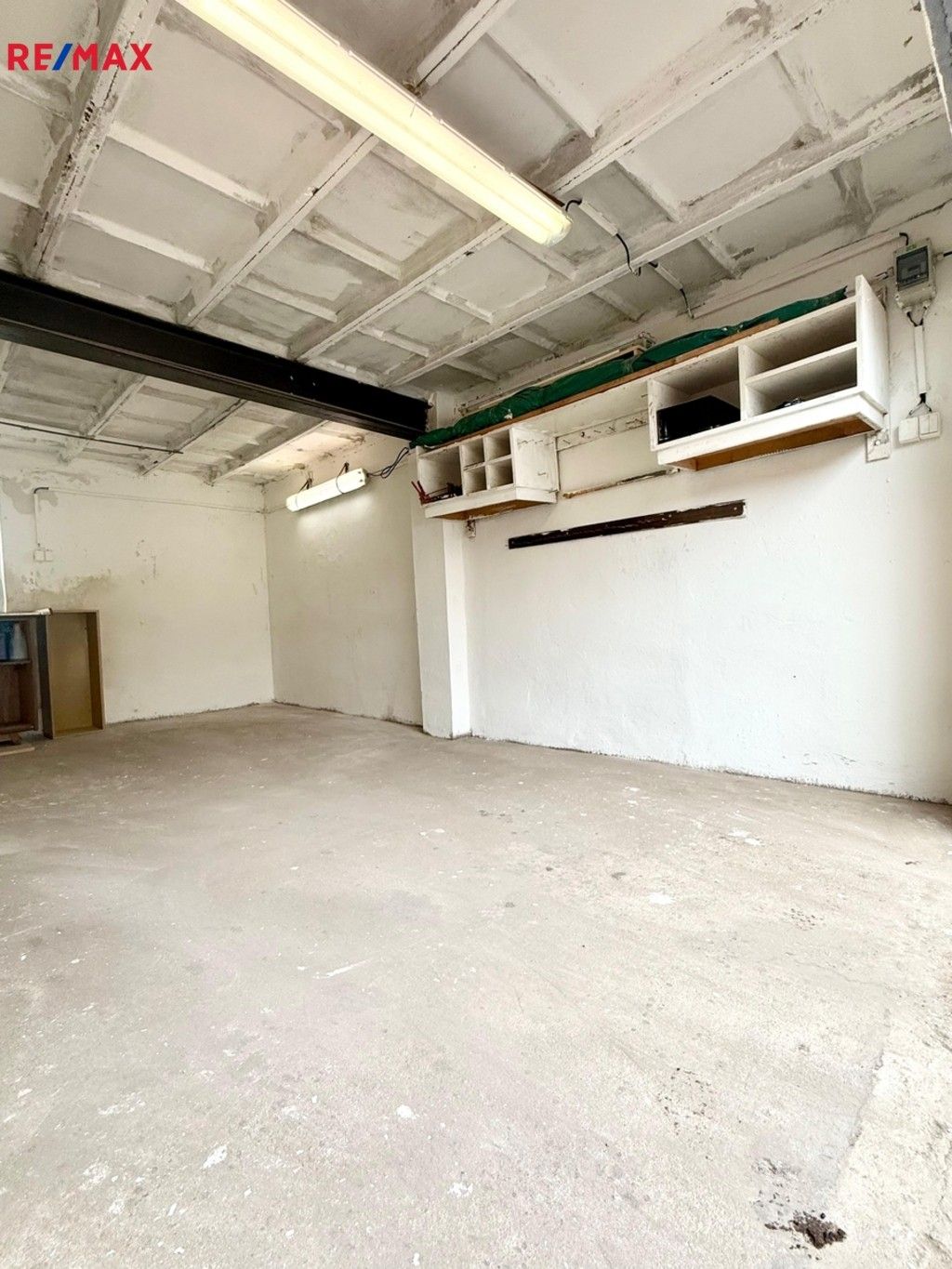 Prodej garáž - Bílina, 24 m²