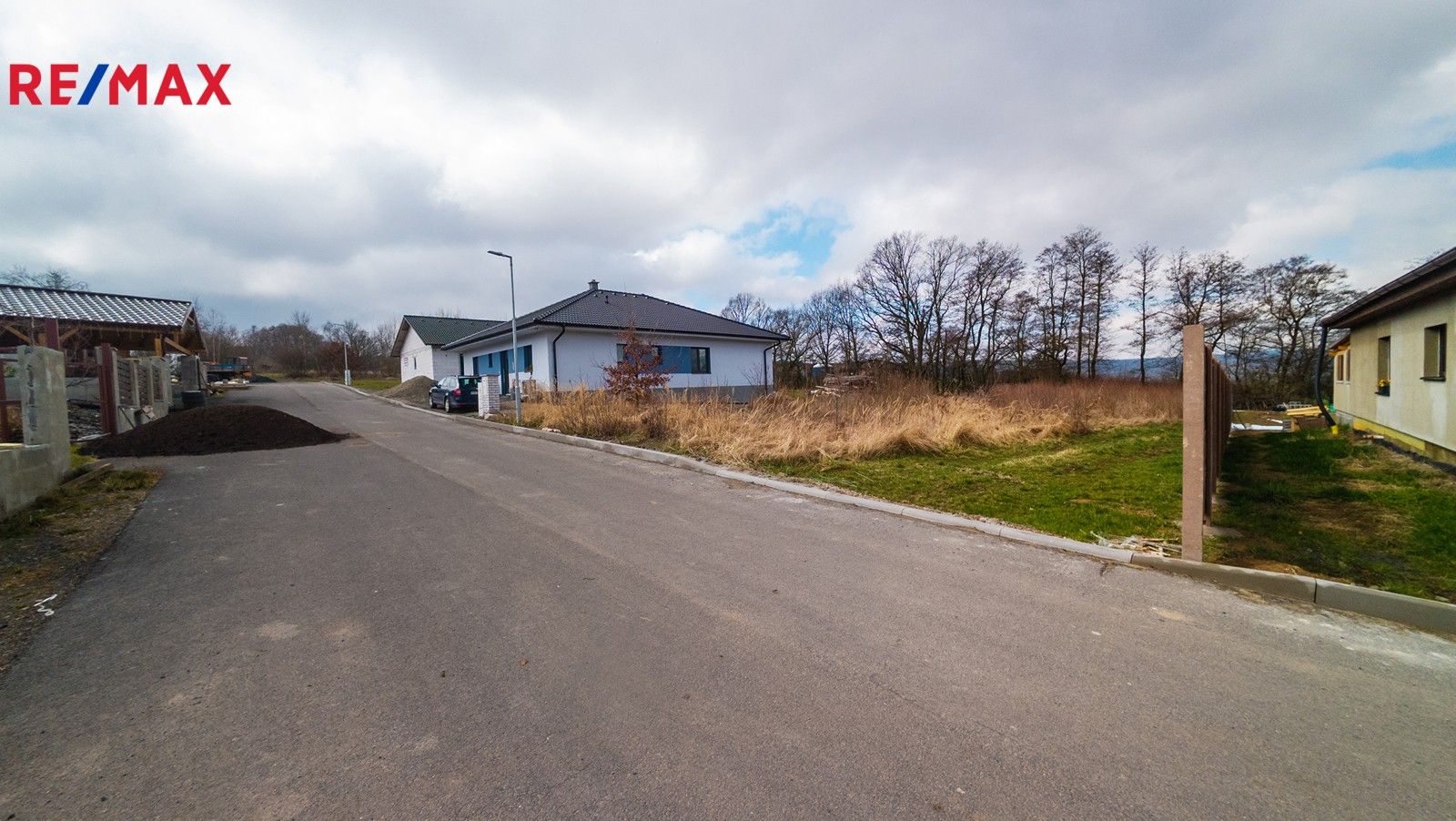 Prodej pozemek pro bydlení - Zavidov, 2 m²