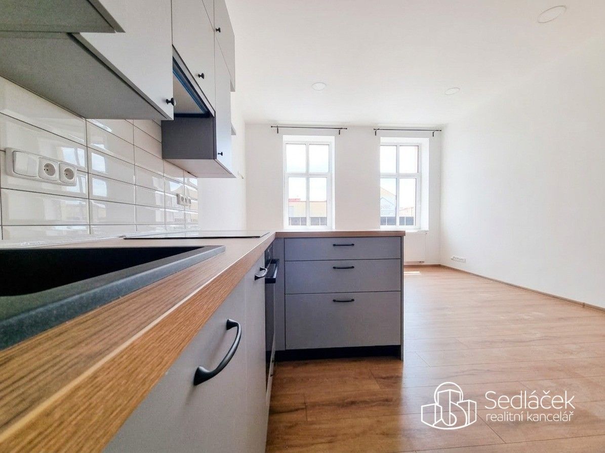2+kk, Josefa Kajetána Tyla, Sokolov, 48 m² - 1
