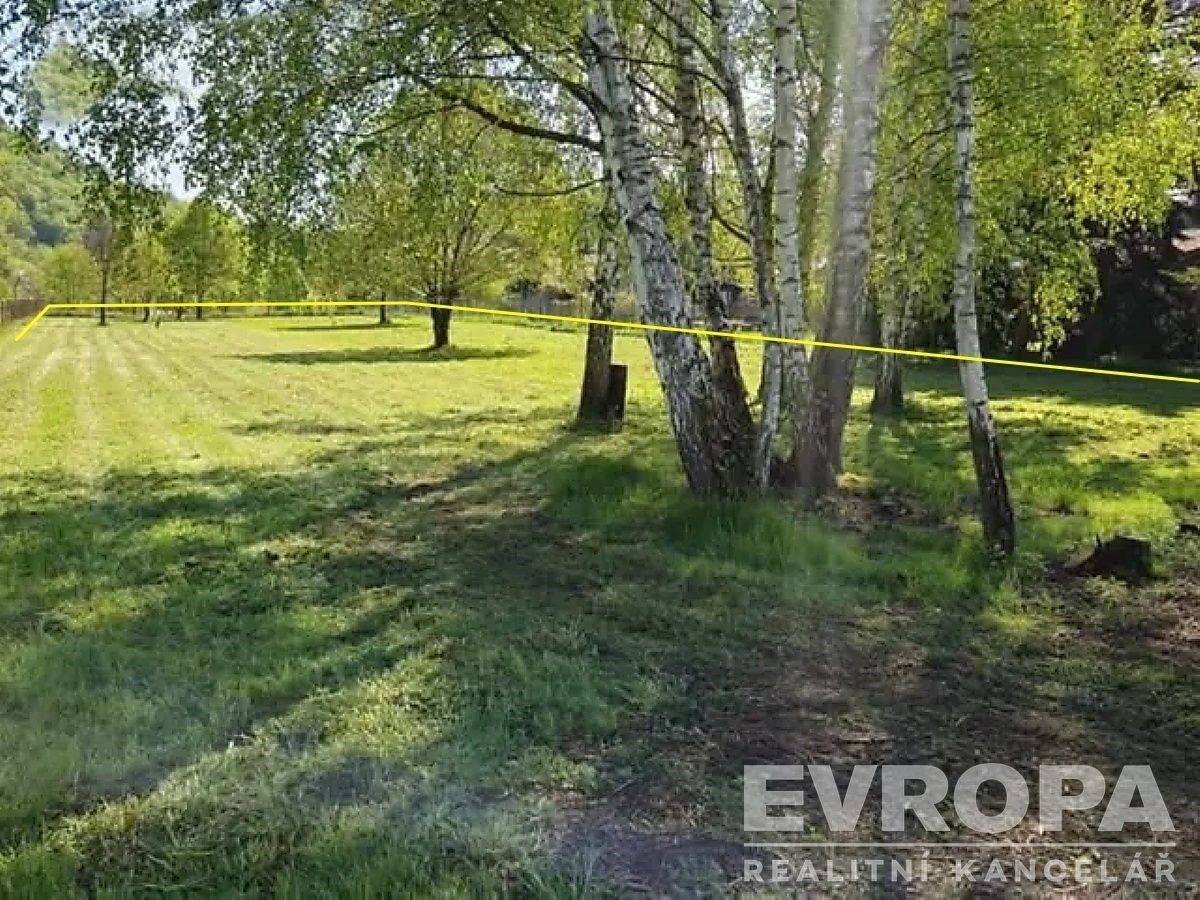 Prodej pozemek pro bydlení - Sázava