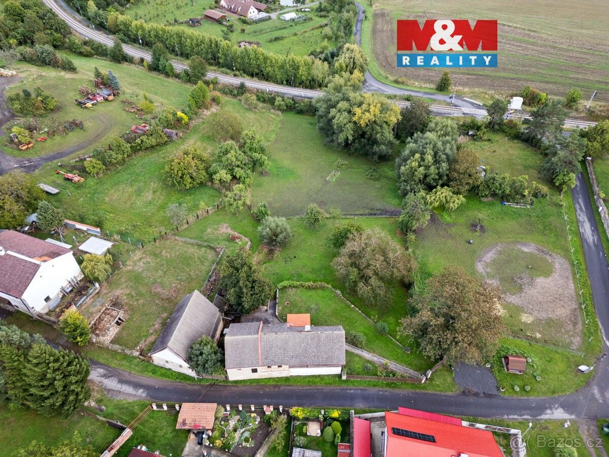 Pozemky pro bydlení, Úštěk, 411 45