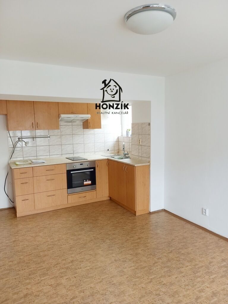 2+kk, Na Slovance, Praha, 43 m² - 1