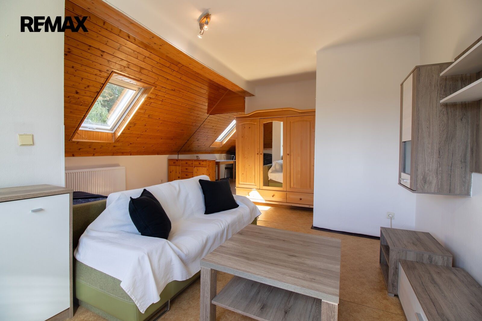 Byt 1+kk · 46 m² · U školky 176, Senohraby - 3