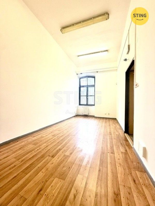 Pronájem kancelář - Brněnská , Hodonín, 17 m² - 2