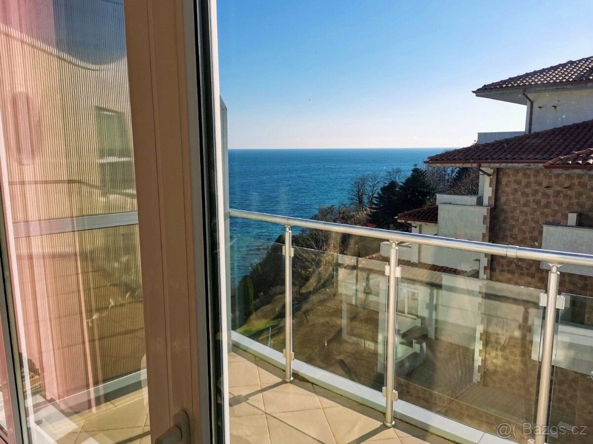 Prodej byt - 987 66, Zahraničí