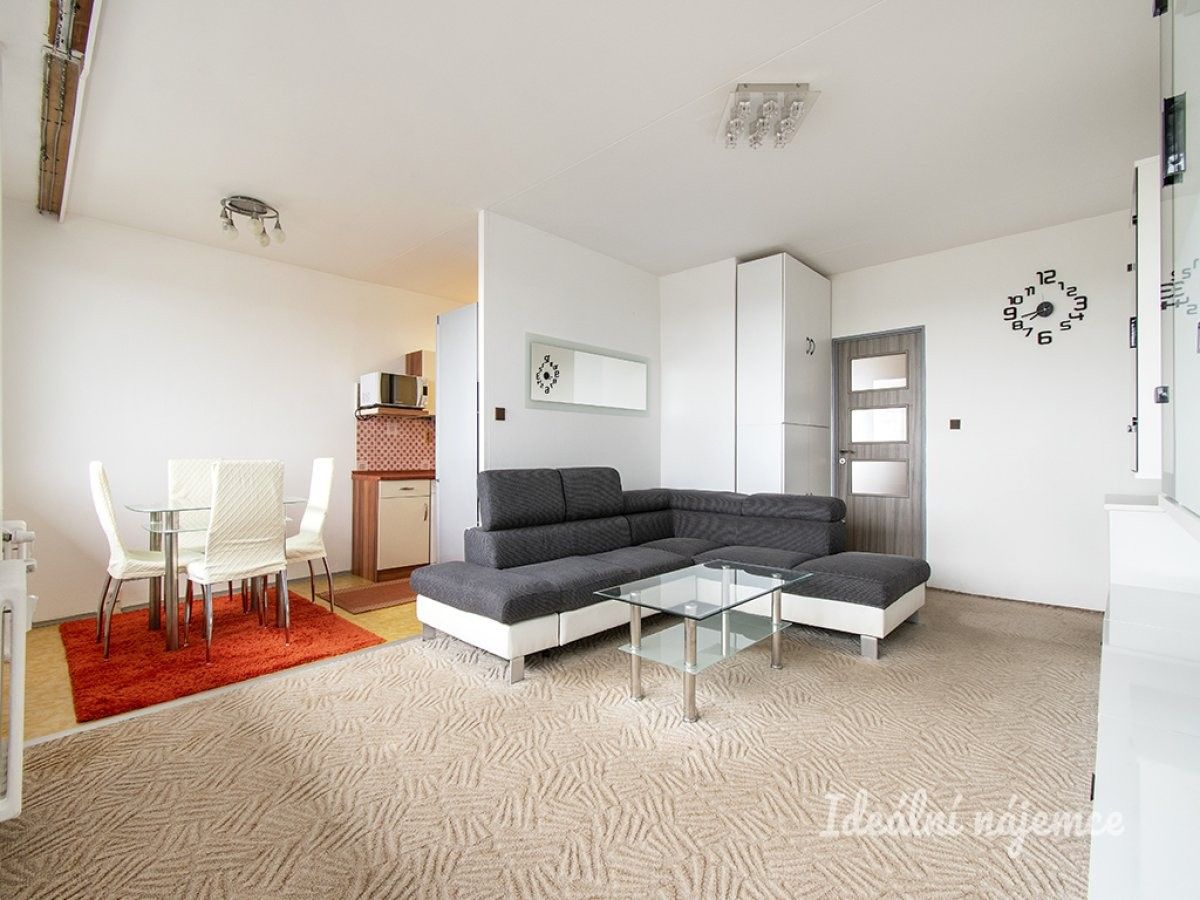 Pronájem byt 3+1 - Bojanovická, Praha, 73 m²