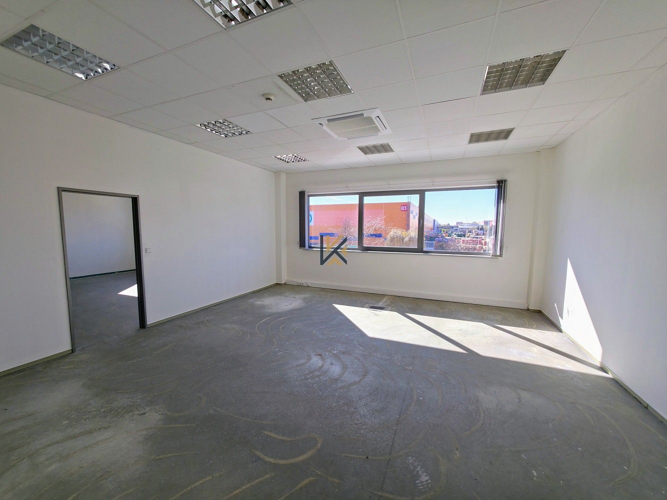 Kancelář · 358 m² · Praha - Horní Počernice, okres Praha 20, Hlavní město Praha - 3