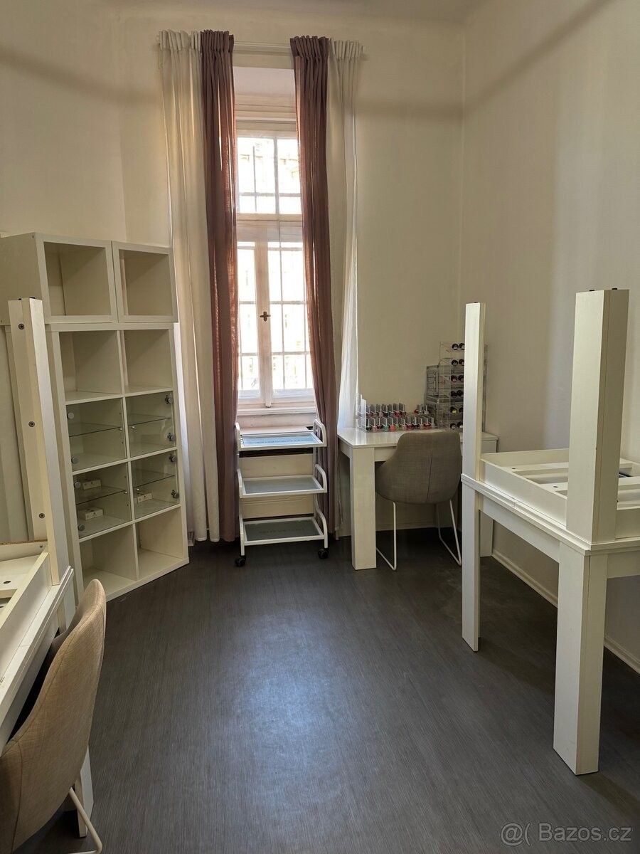 Obchodní prostory, Praha, 120 00