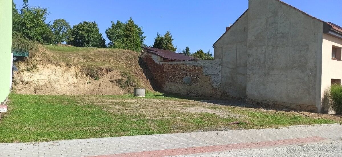 Prodej pozemek pro bydlení - Kroměříž, 767 01