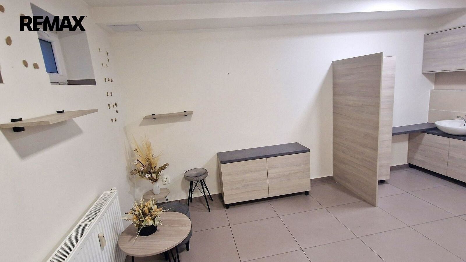 Obchodní prostory, Brno - Chrlice, okres Brno-město, Jihomoravský kraj, 16 m² - 2
